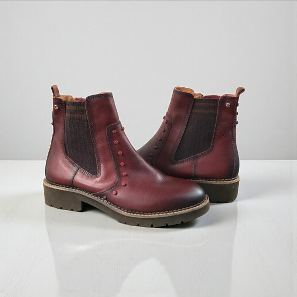 PIKOLINOS Vicar Studded Calfskin Leather Ankle Boot Sz 40 EU Burgundy Stylish